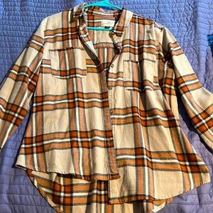 Medium Universal Thread Flannel